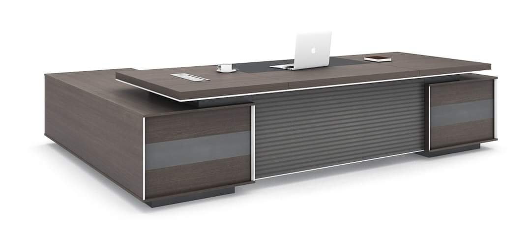 Premium Italian & Contemporary Executive Desking